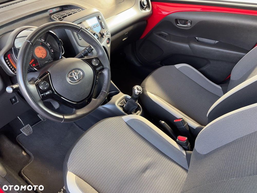 Toyota Aygo 1.0 VVT-i Black Edition - 14