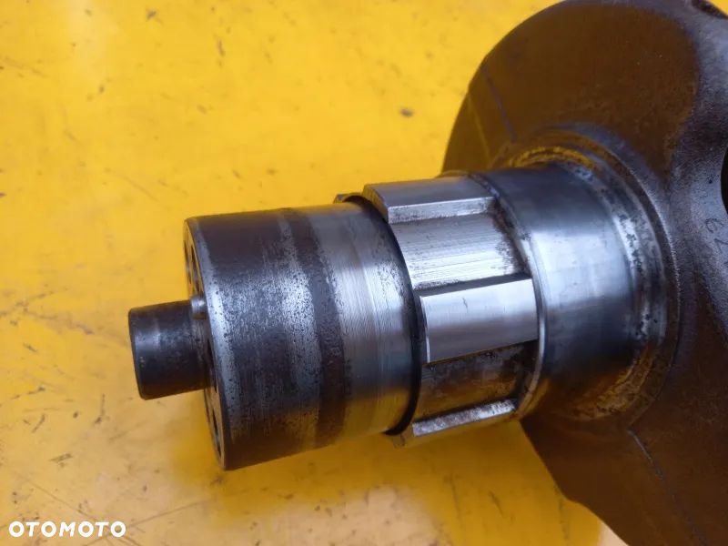 Wał korbowy silnika F4DFE4133*B014 New Holland T6.155 - 2