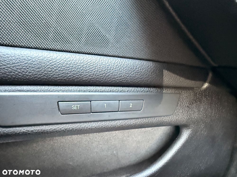 BMW Seria 5 - 10