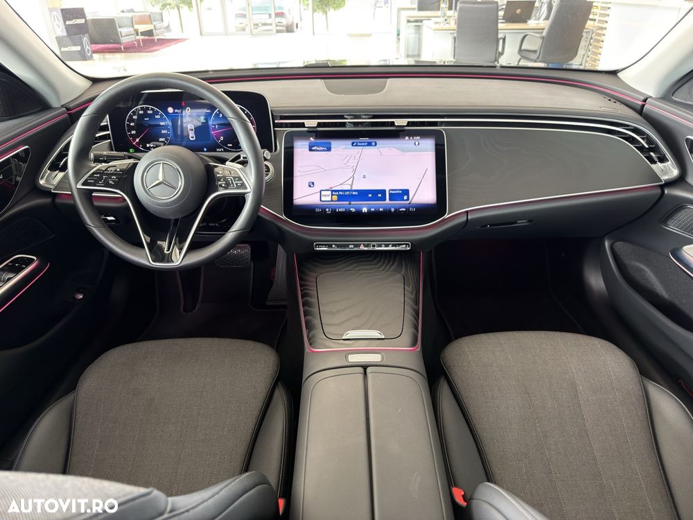 Mercedes-Benz E 220 d MHEV - 11