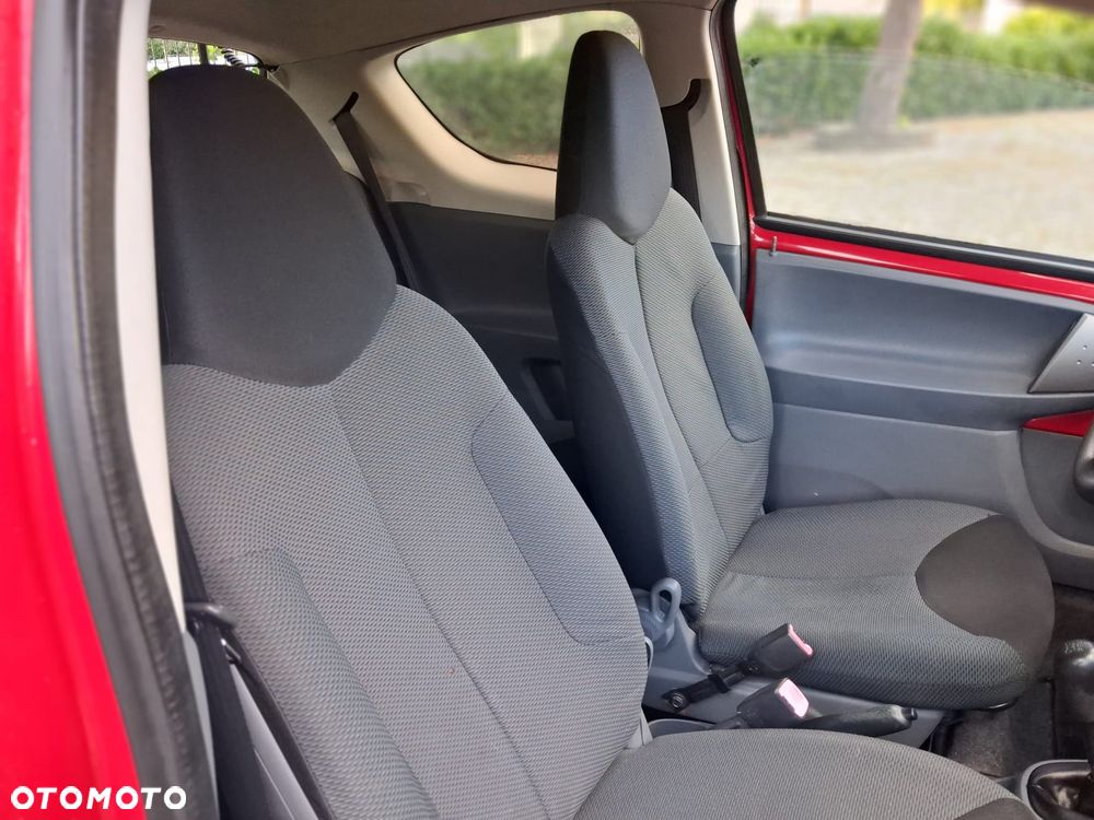 Toyota Aygo - 11