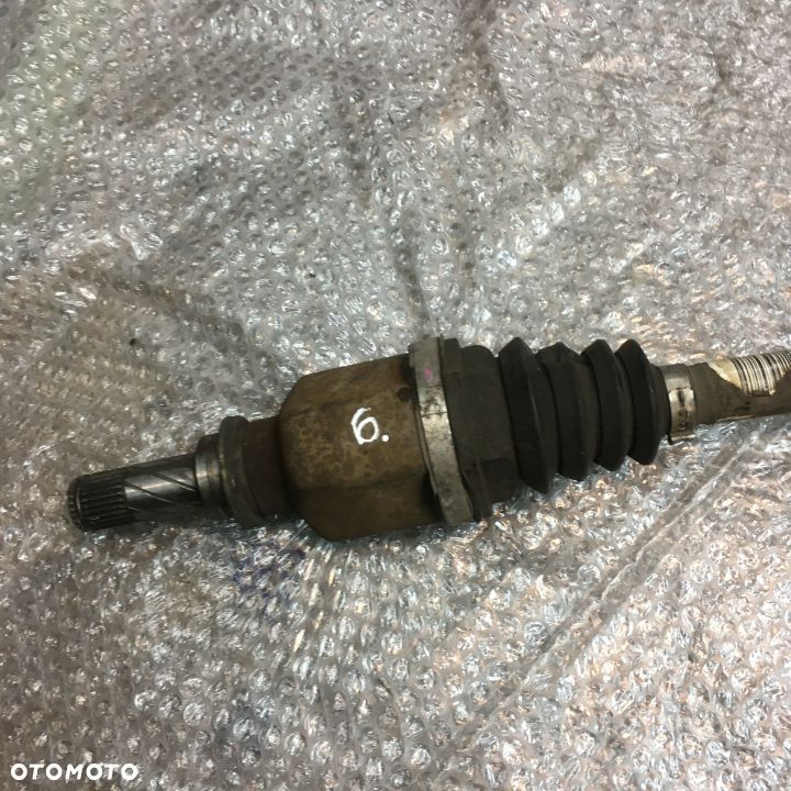 PÓŁOŚ LEWA RENAULT CLIO III 1.5 DCI 8200499585 - 3