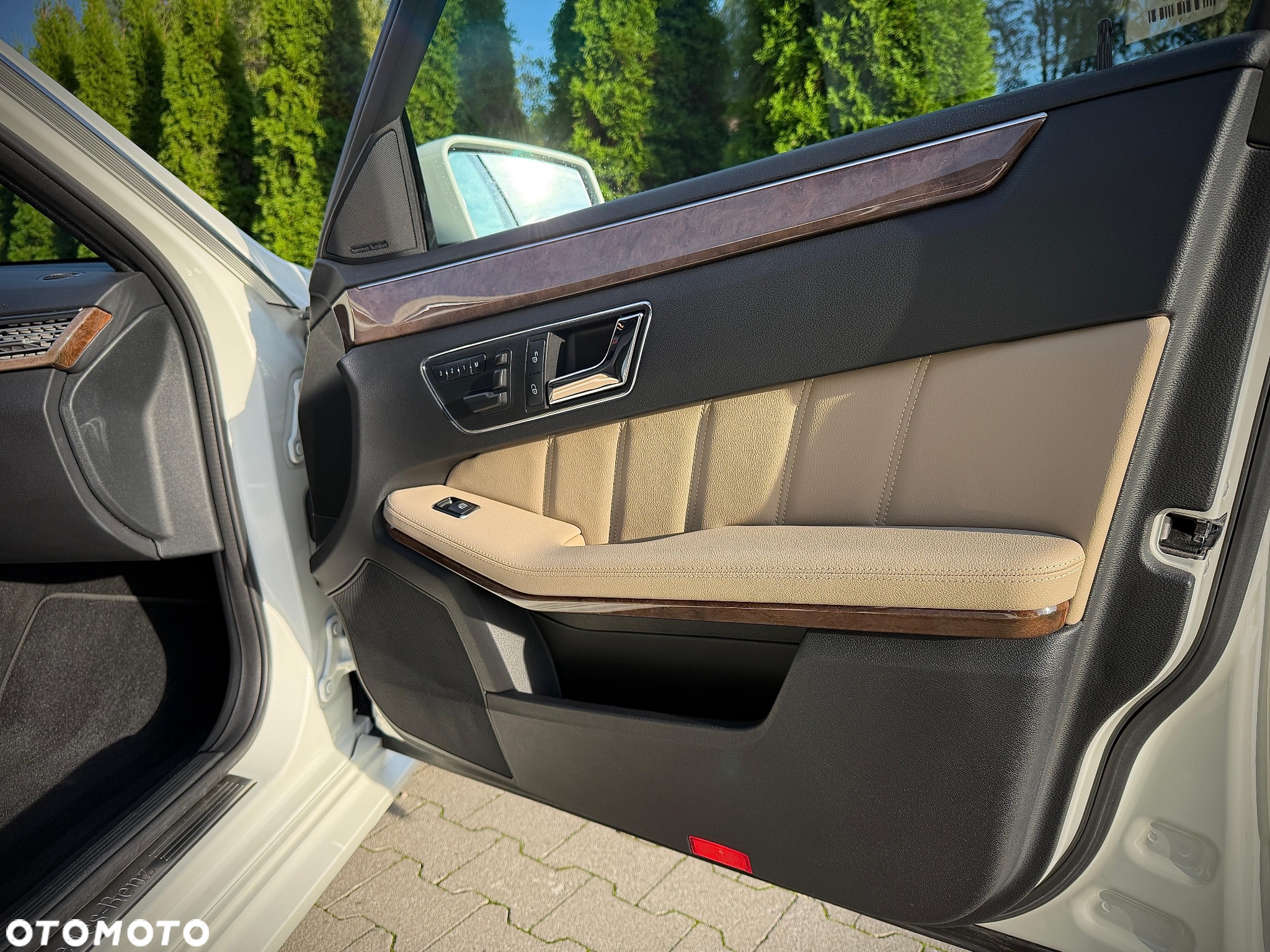 Mercedes-Benz Klasa E 500 Avantgarde - 10