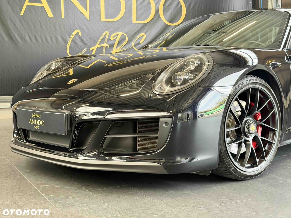 Porsche 911 Carrera 4 GTS PDK - 26