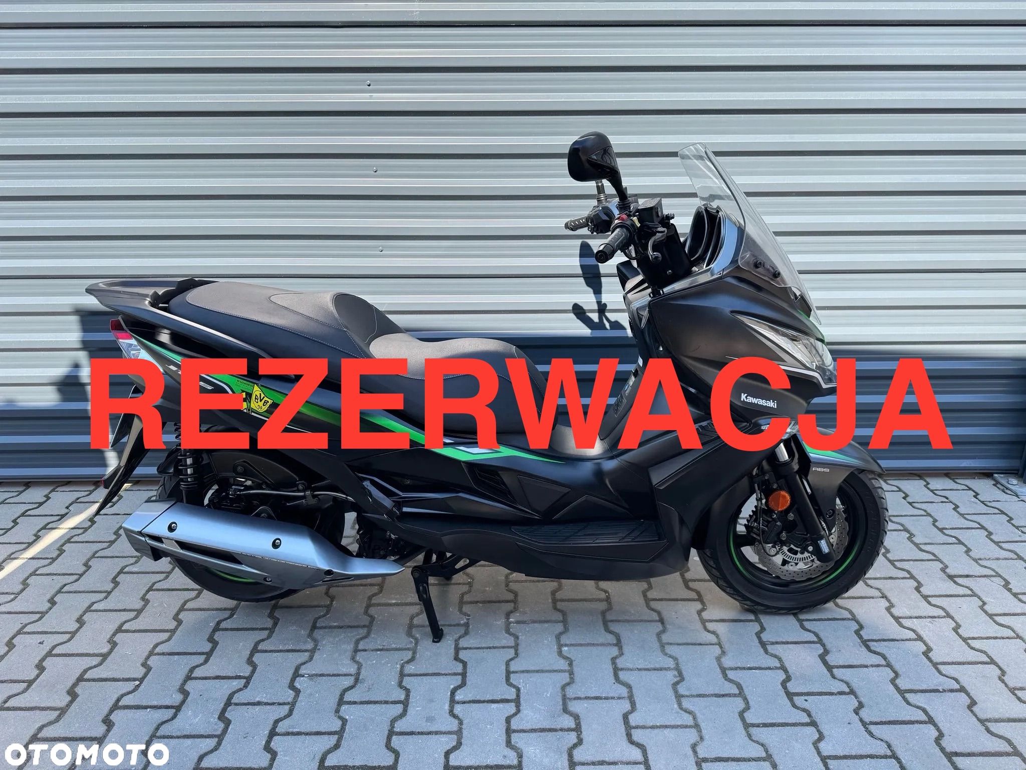 Kawasaki Inny - 1