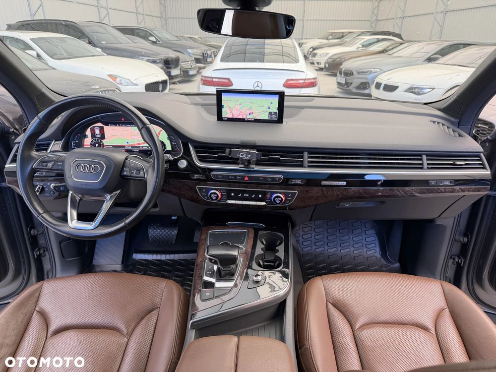 Audi Q7 3.0 TFSI Quattro Tiptronic - 7
