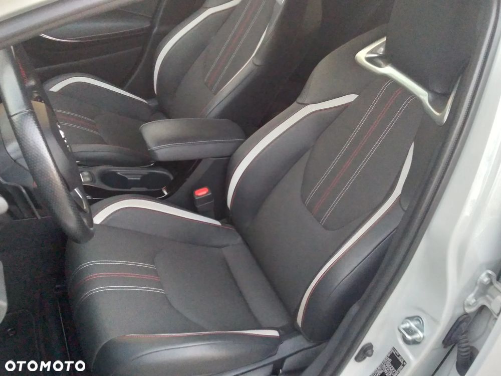 Toyota Corolla 1.8 Hybrid GR Sport - 7