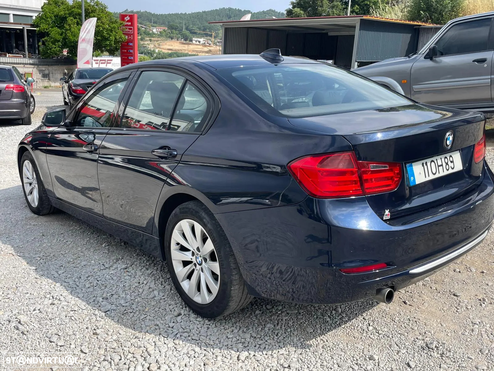 BMW 320 d xDrive Auto Line Luxury - 9