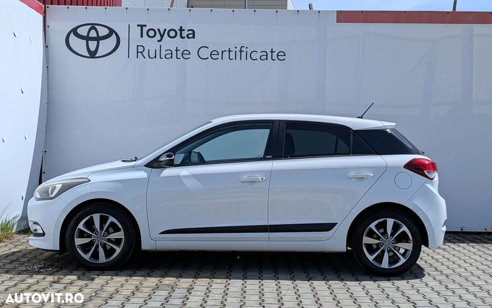 Hyundai i20 1.2 Passion Plus - 6