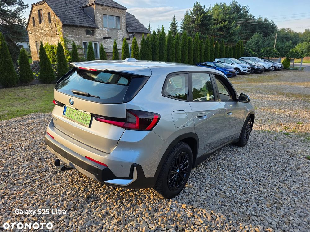 BMW iX1 eDrive20 - 6