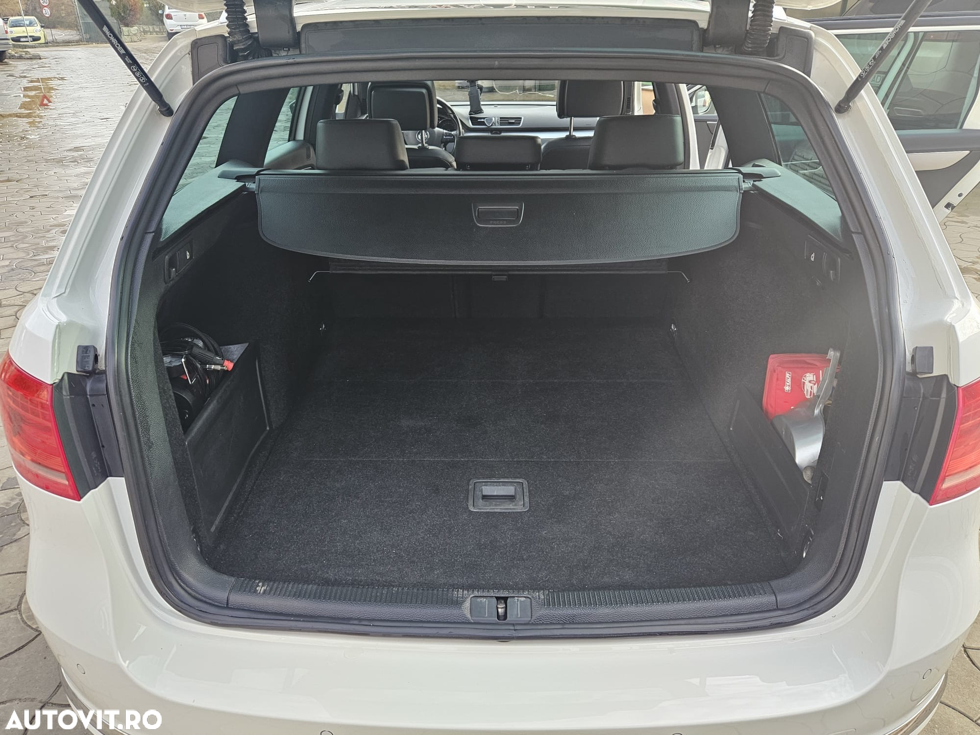 Volkswagen Passat 2.0 TDI BlueMotion Tehnology 4Motion DSG Highline - 12