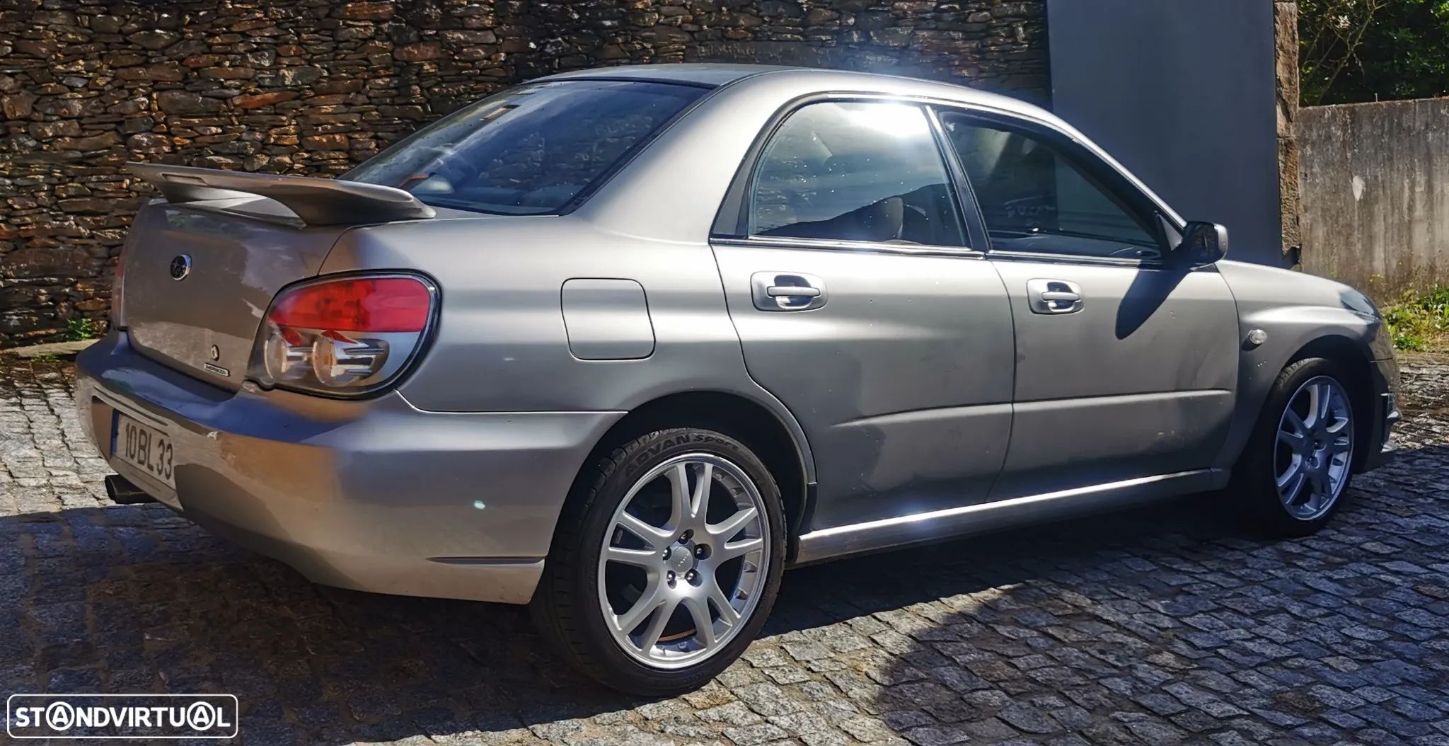 Subaru Impreza Sedan 2.0 R - 1