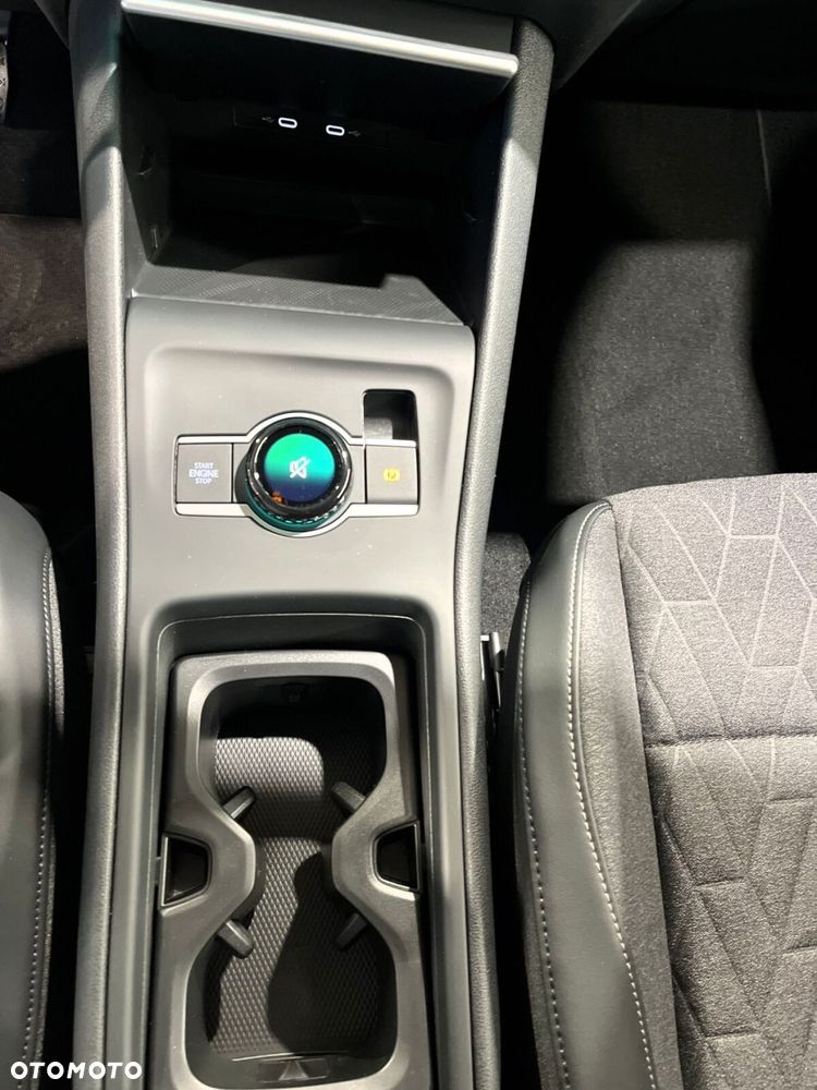 Volkswagen Tiguan - 17
