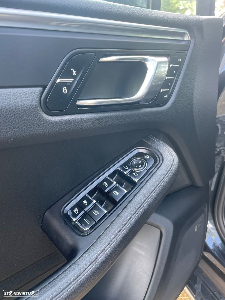 Porsche Macan 2.0T - 16