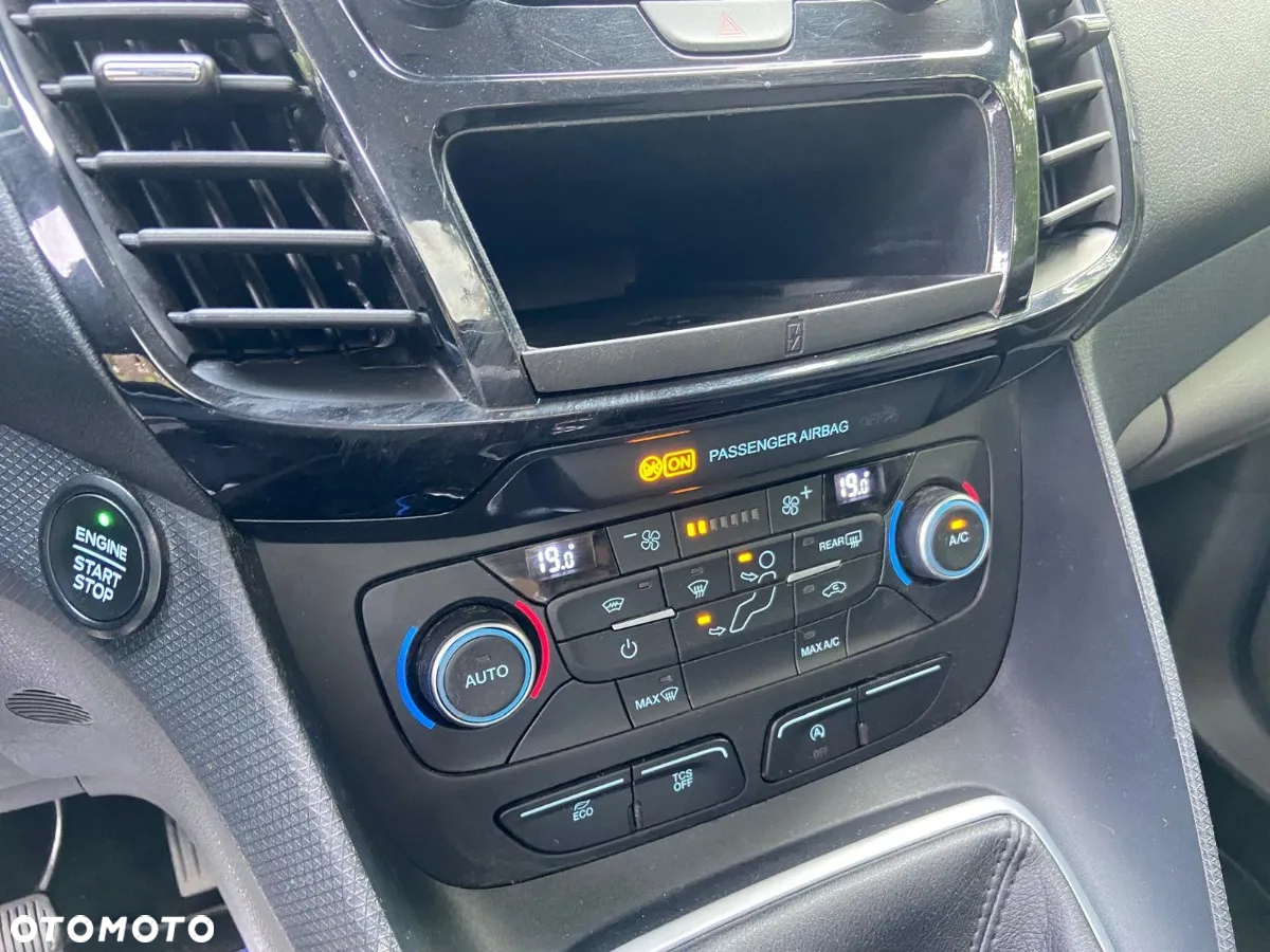 Ford Tourneo Connect 1.5 EcoBlue Trend - 35