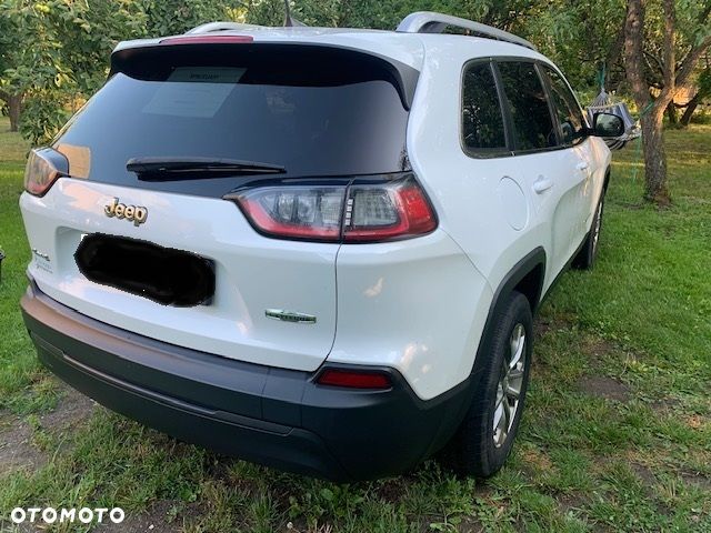 Jeep Cherokee - 3