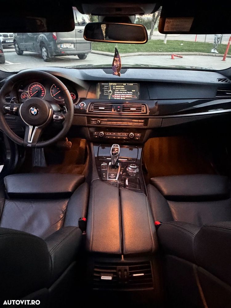 BMW Seria 5 530d xDrive - 6