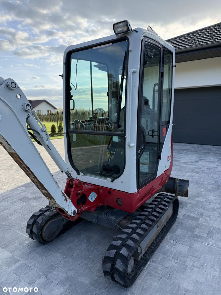 Takeuchi TB216 - 18
