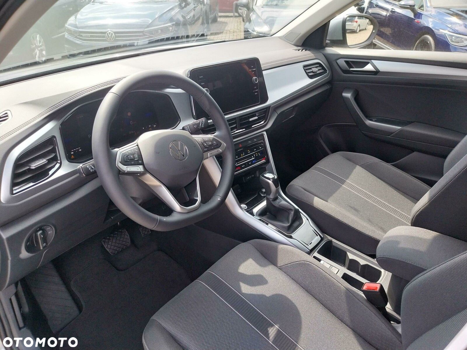 Volkswagen T-Roc 1.5 TSI Life Plus DSG - 11