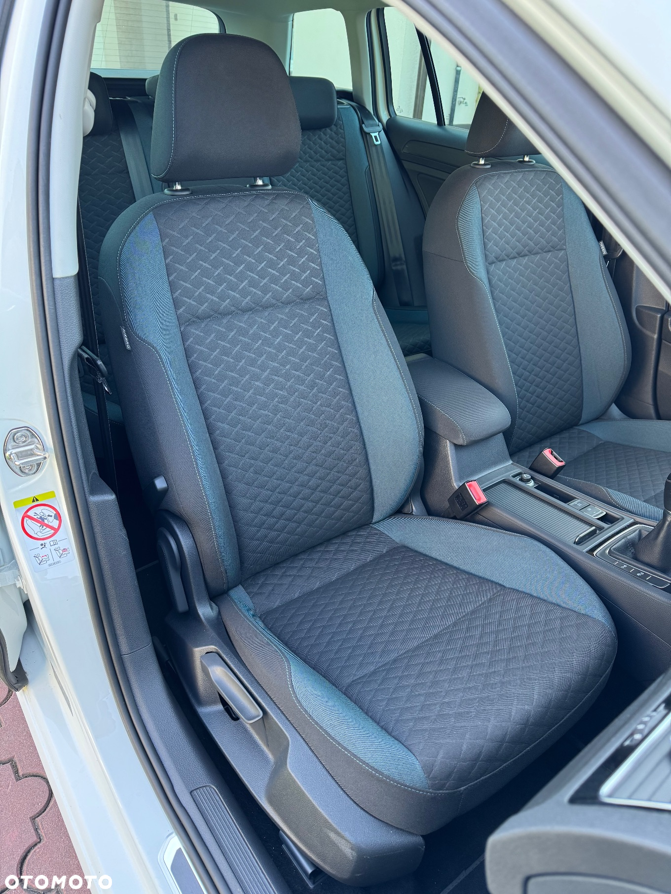 Volkswagen Golf Variant 1.6 TDI SCR IQ.DRIVE - 13