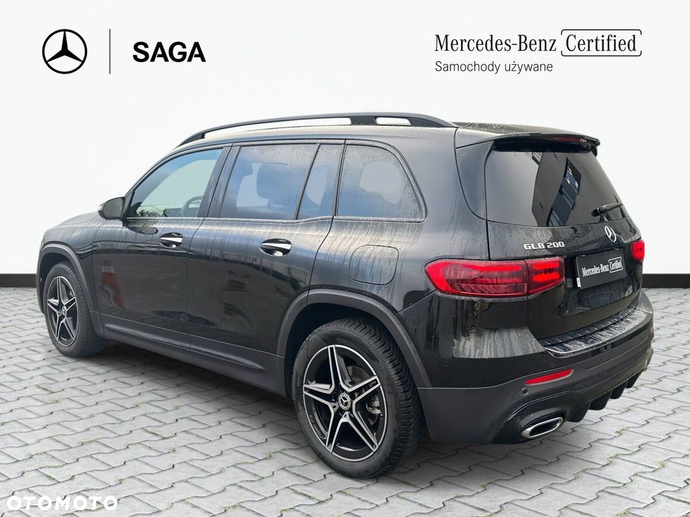 Mercedes-Benz GLB - 8