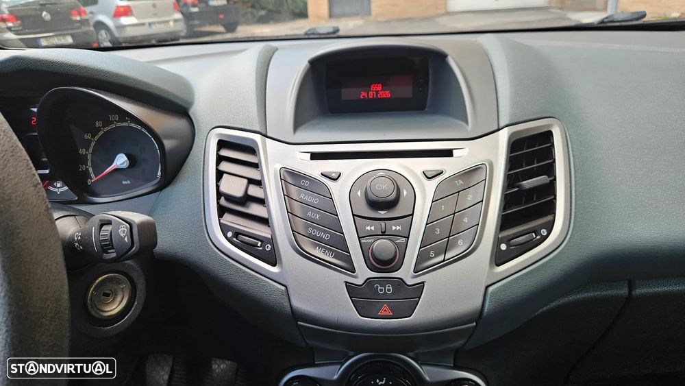 Ford Fiesta 1.4 TDCI Trend - 17