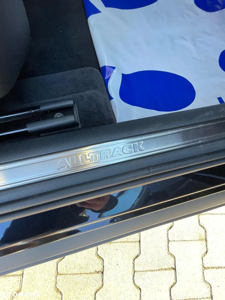 Volkswagen Passat Alltrack 2.0 TDI SCR 4Motion DSG - 23