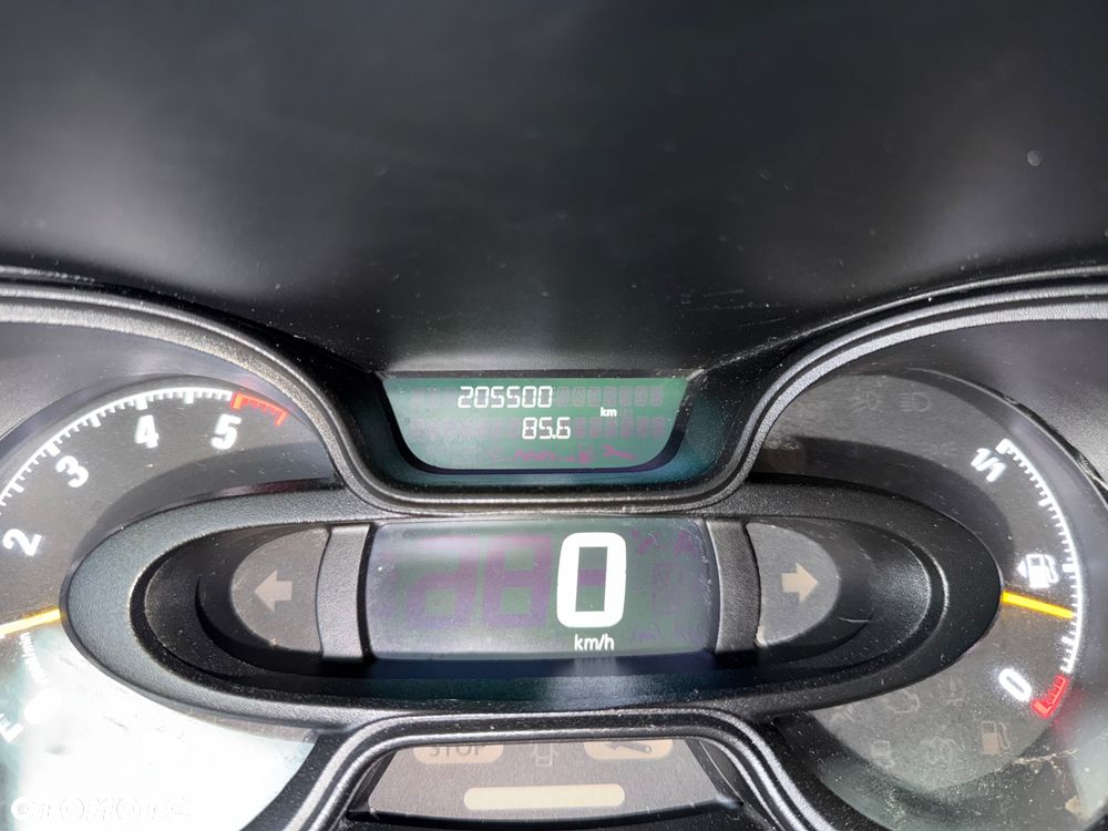 Opel Vivaro-B - 13