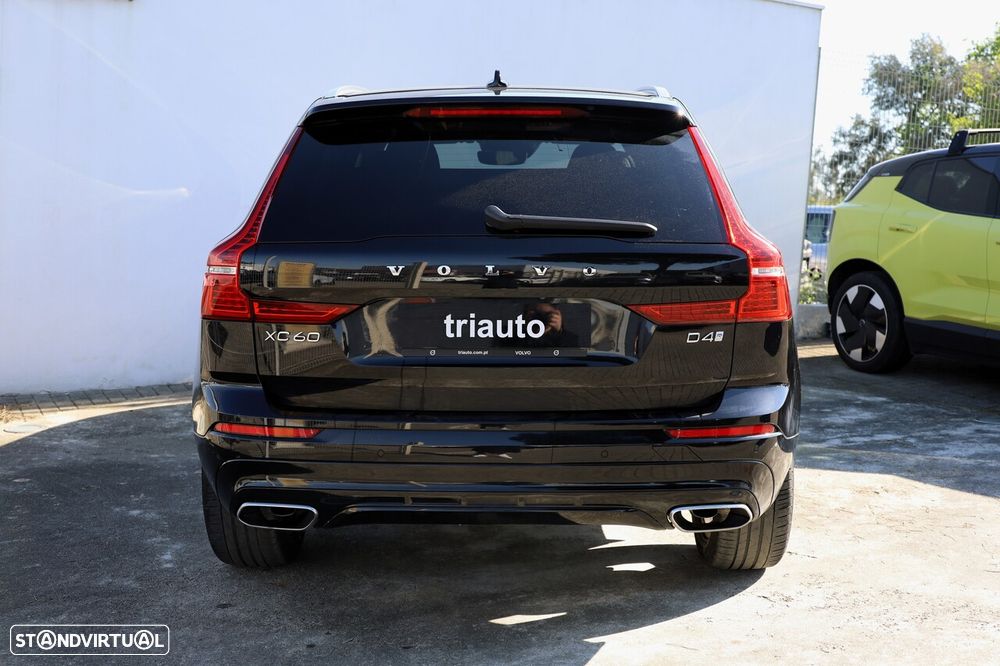 Volvo XC 60 2.0 D4 R-Design Geartronic - 3