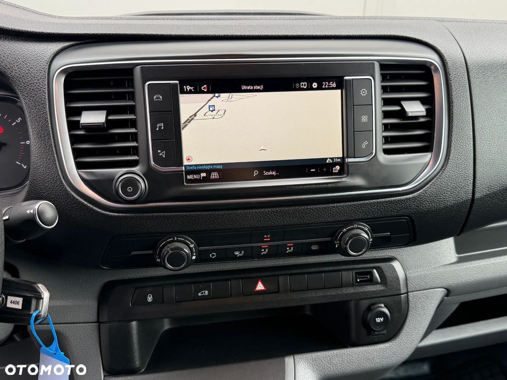 Opel Vivaro - 24