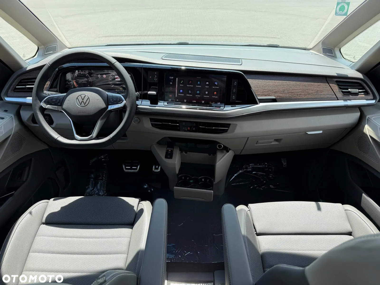 Volkswagen Multivan 2.0 TDI L2 Style DSG - 14