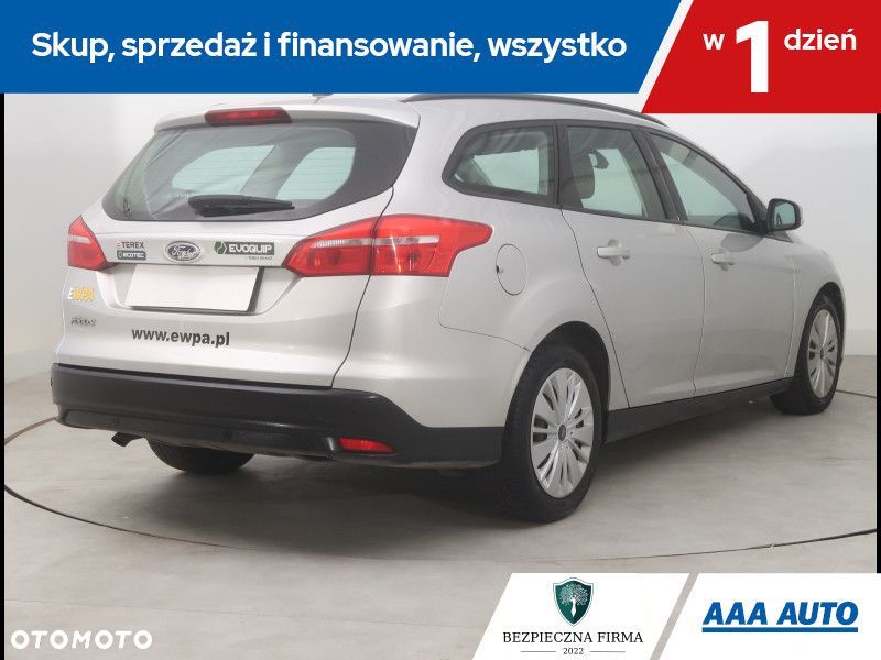 Ford Focus SW - 7