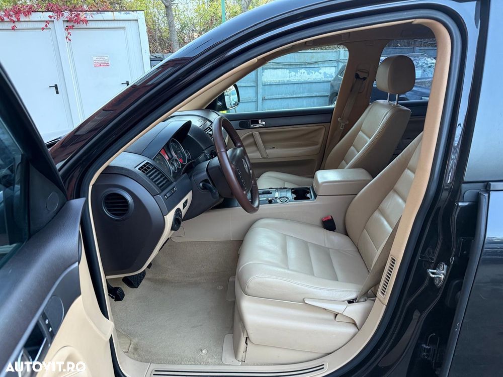 Volkswagen Touareg - 11