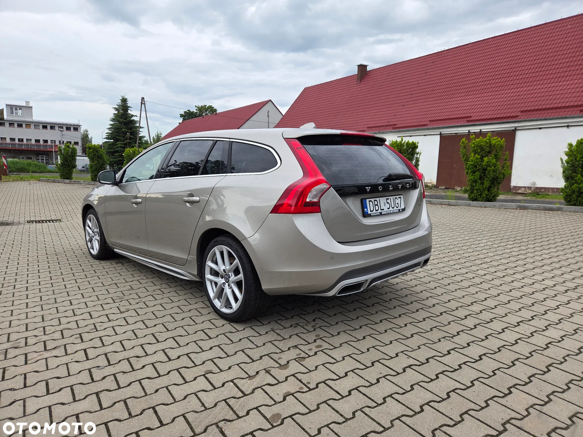 Volvo V60 D3 Momentum - 5