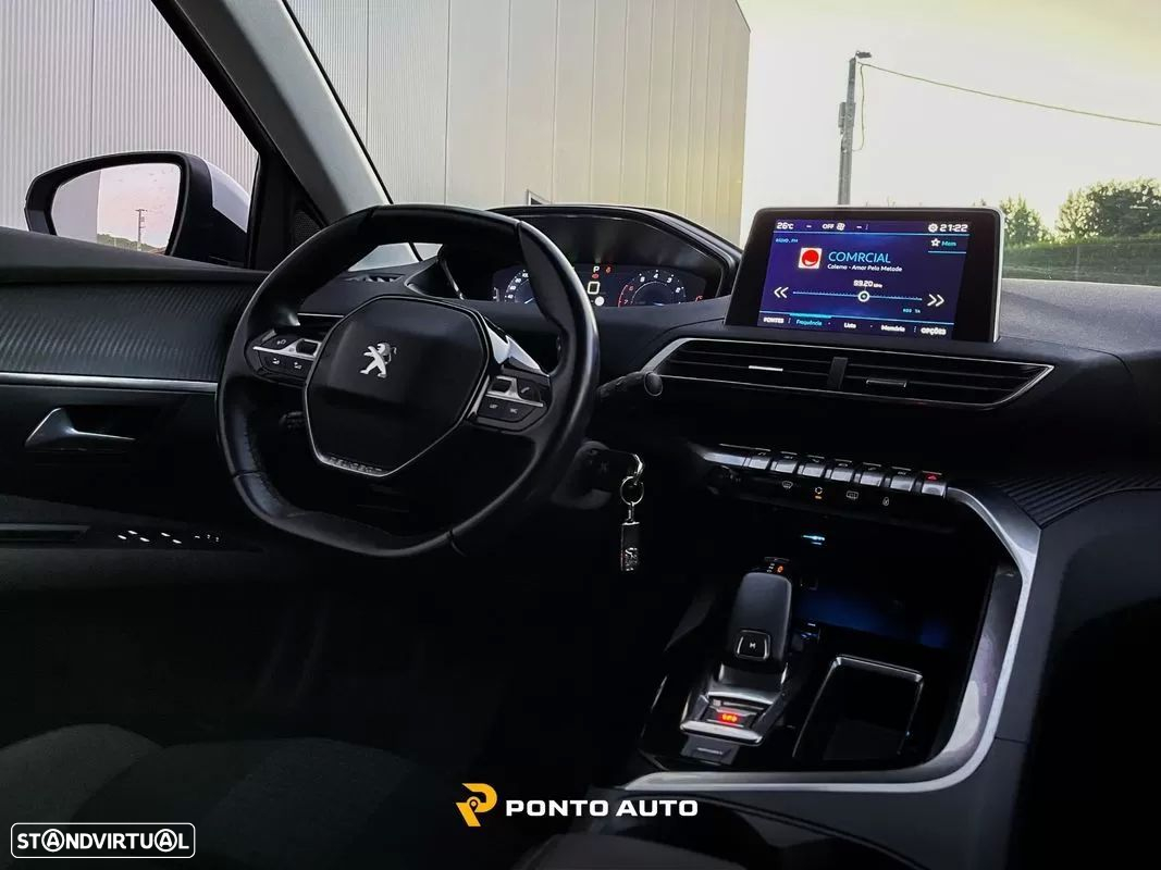 Peugeot 3008 1.2 PureTech Allure EAT6 - 8
