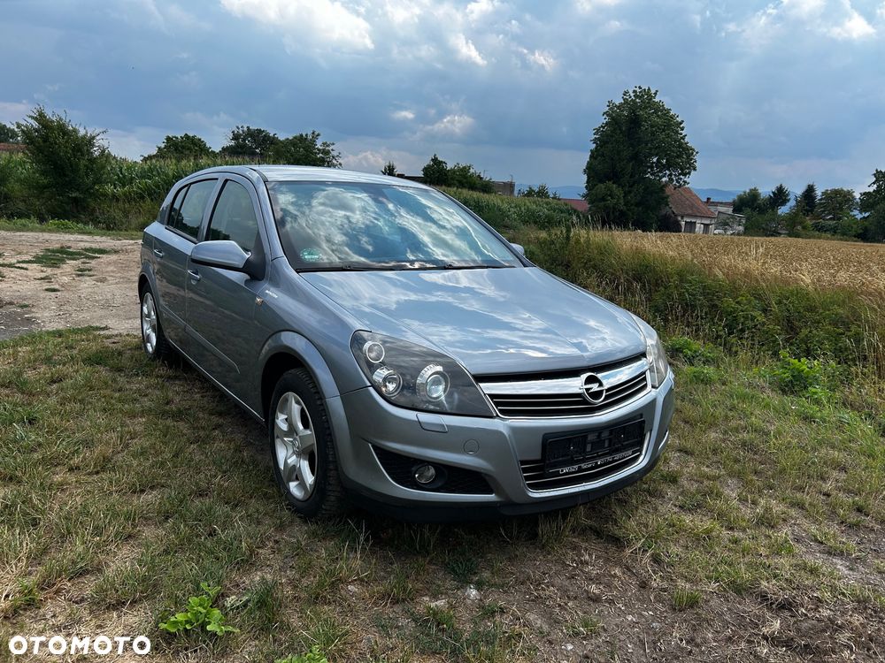 Opel Astra 1.6 Start - 1