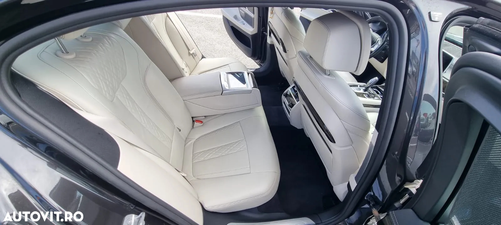 BMW Seria 7 - 10