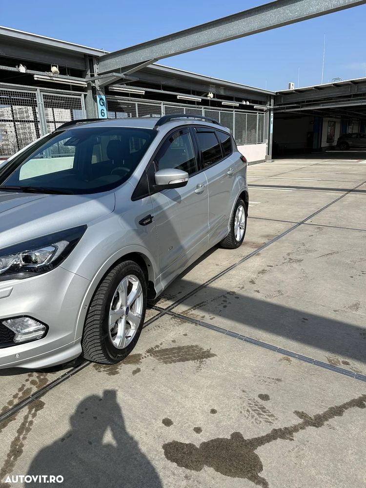 Ford Kuga 2.0 TDCi 4x4 Aut. ST-Line - 14