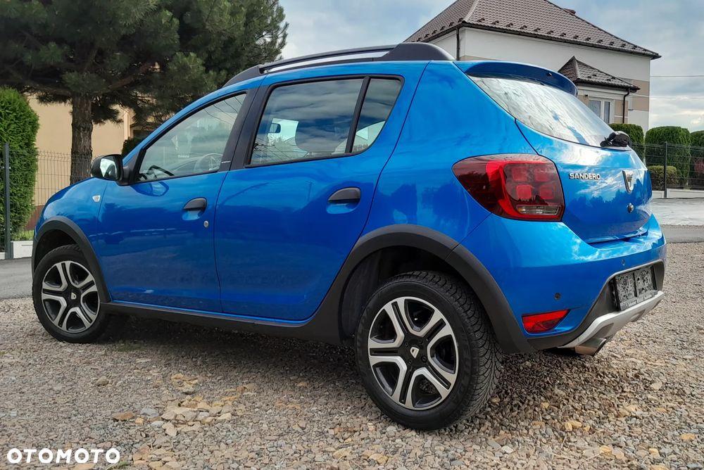 Dacia Sandero Stepway - 11