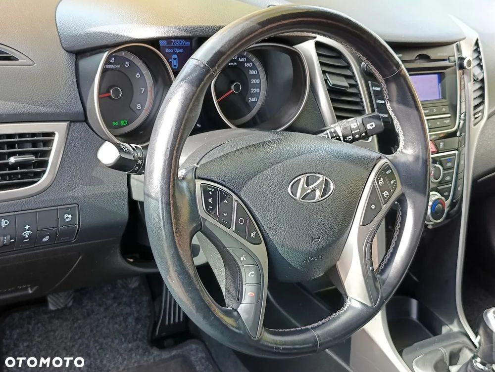 Hyundai i30 1.4 Style - 12