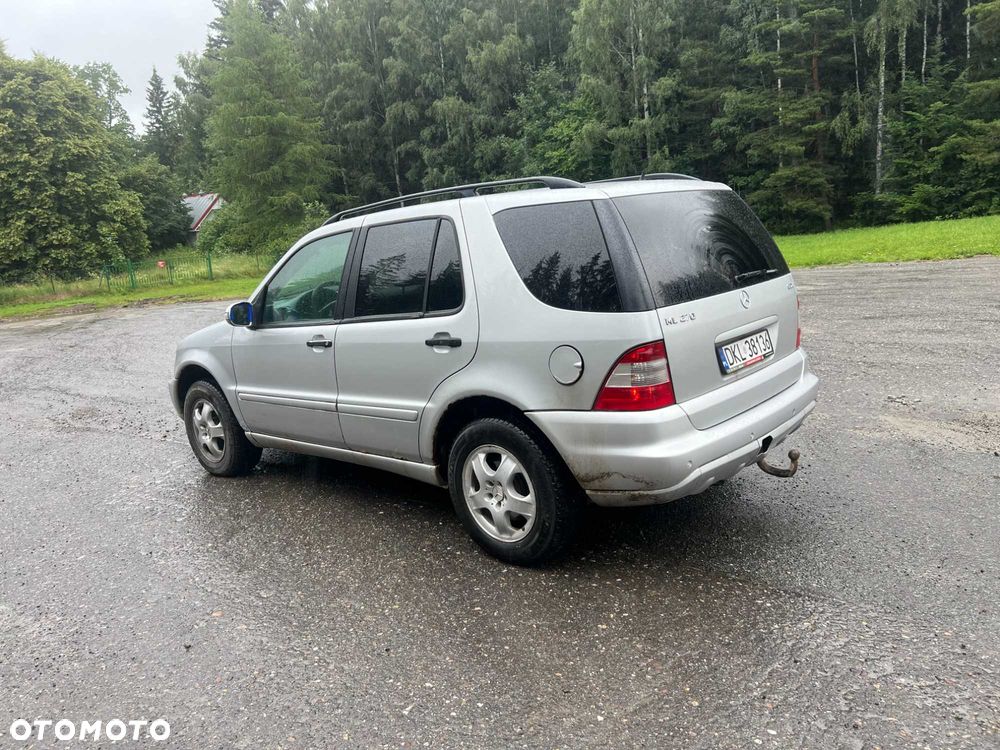 Mercedes-Benz ML - 6