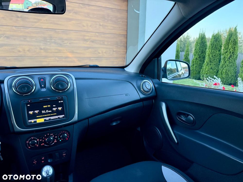 Dacia Sandero Stepway TCe 90 Prestige - 21