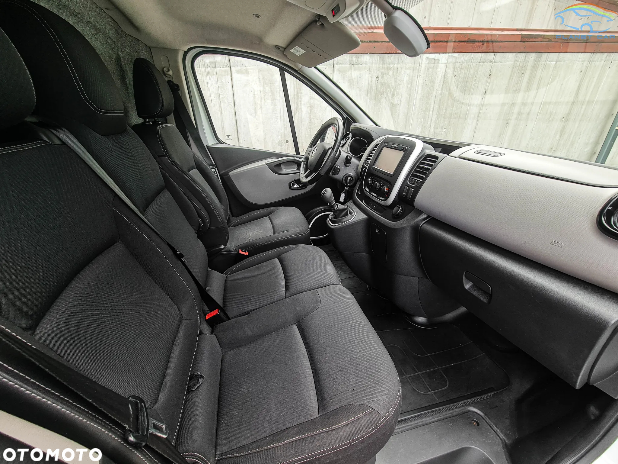 Renault 2015 Renault Trafic III Furgon LONG 1.6 dCi 120KM - 21