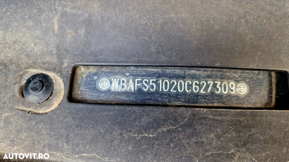 BMW Seria 5 528i Aut. - 8