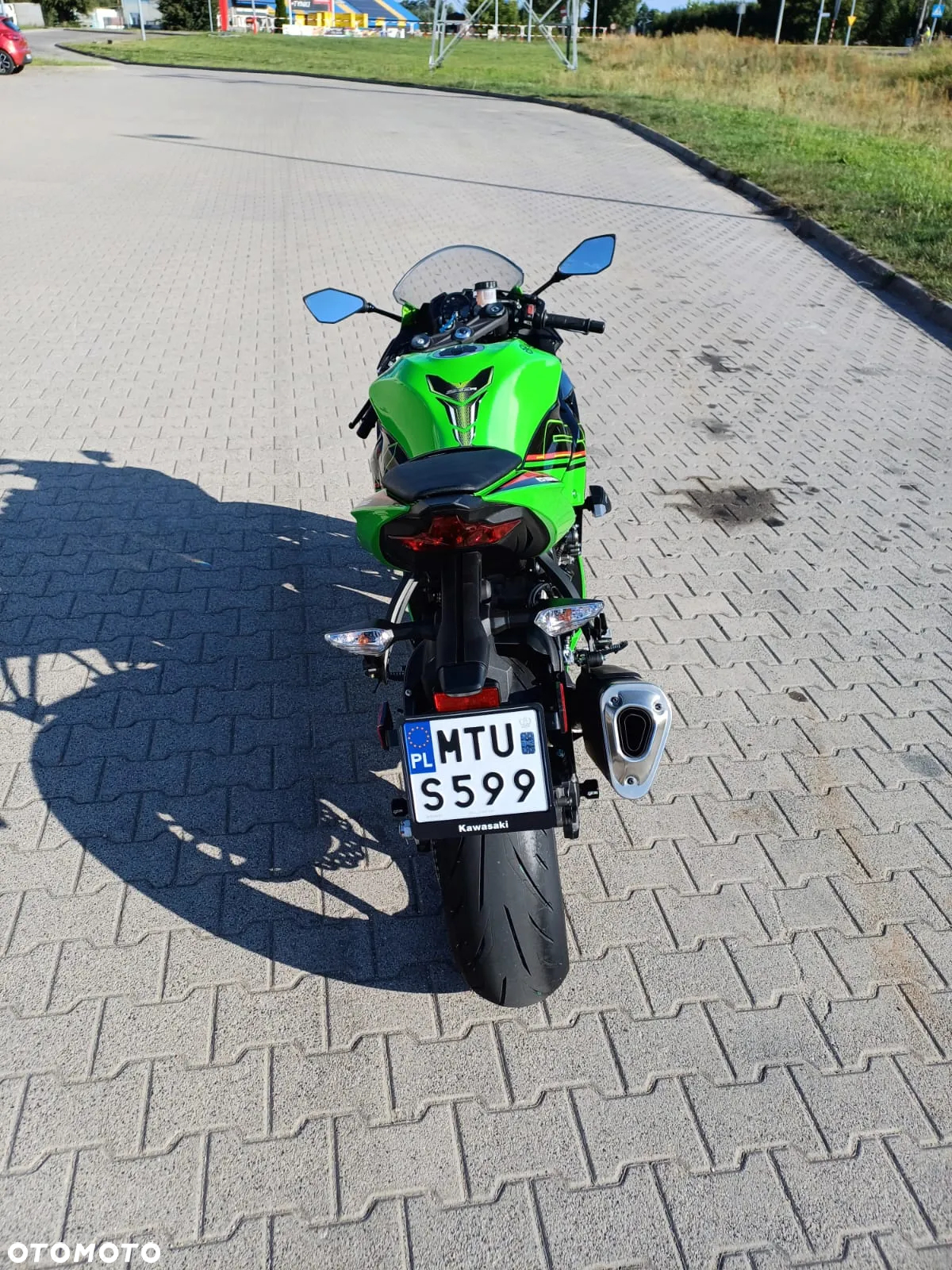 Kawasaki ZXR - 7