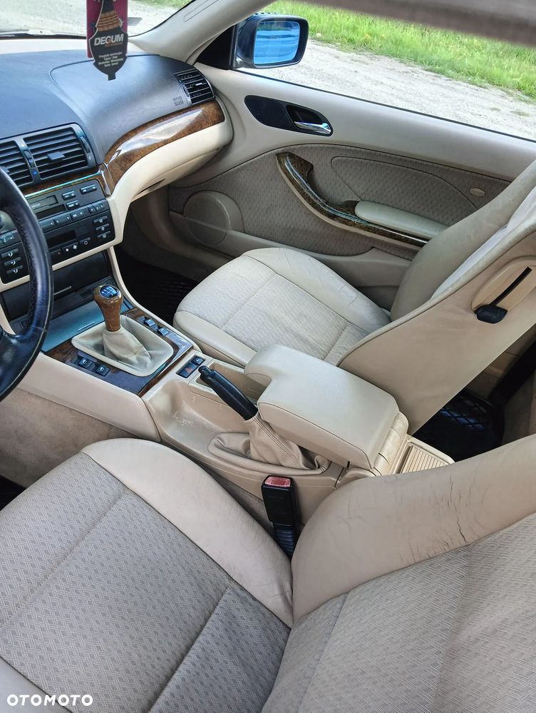 BMW Seria 3 323Ci - 13
