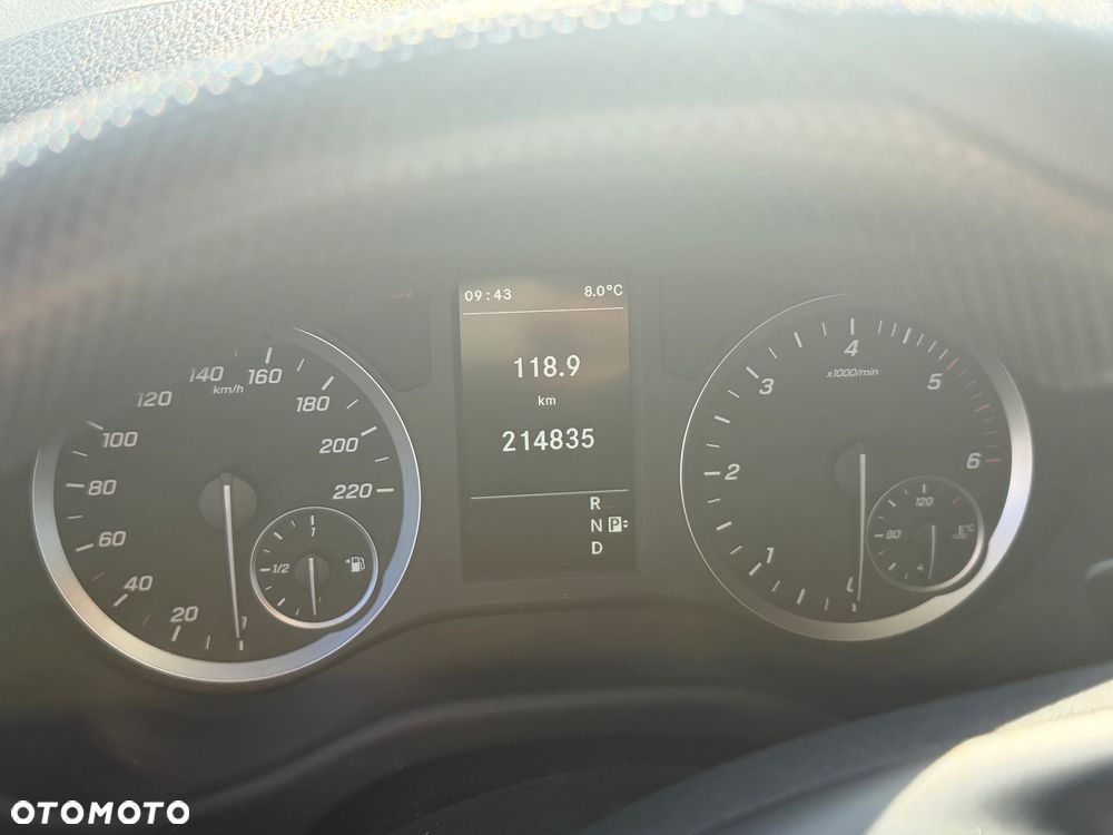 Mercedes-Benz Vito - 4