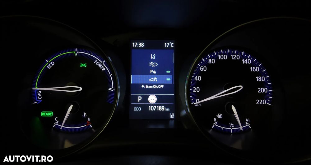 Toyota C-HR 1.8 HSD 122 CP 4x2 CVT C-lassy bi-tone - 24