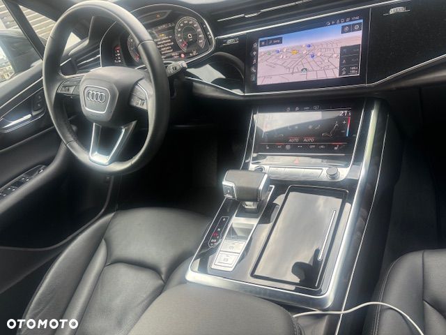 Audi Q7 - 6