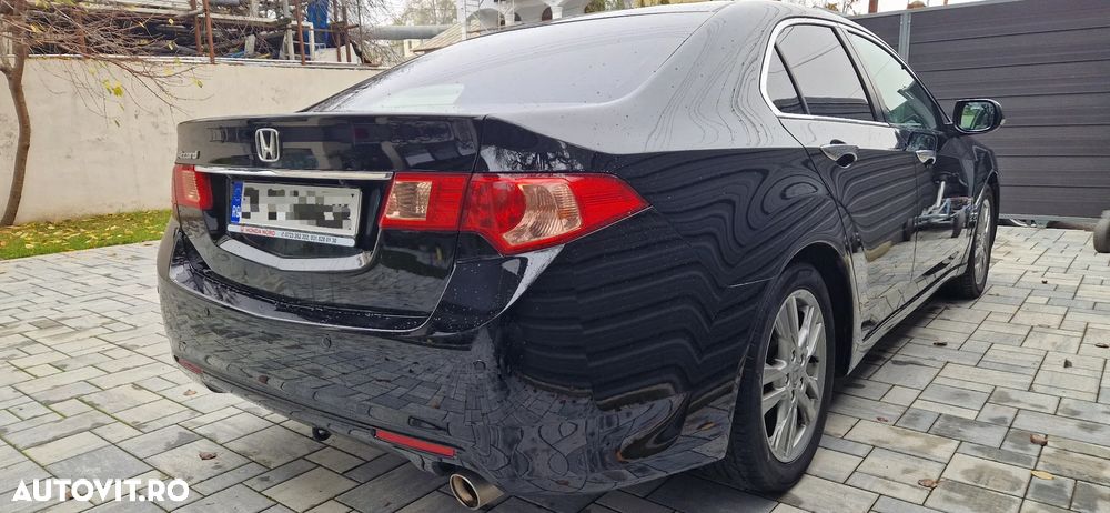 Honda Accord 2.0i Automatic Executive - 4